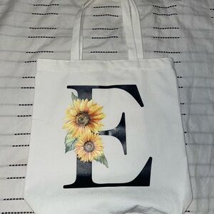 E initial bag with sunflower